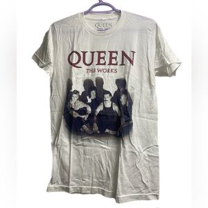 QUEEN The Works Tee NWOT